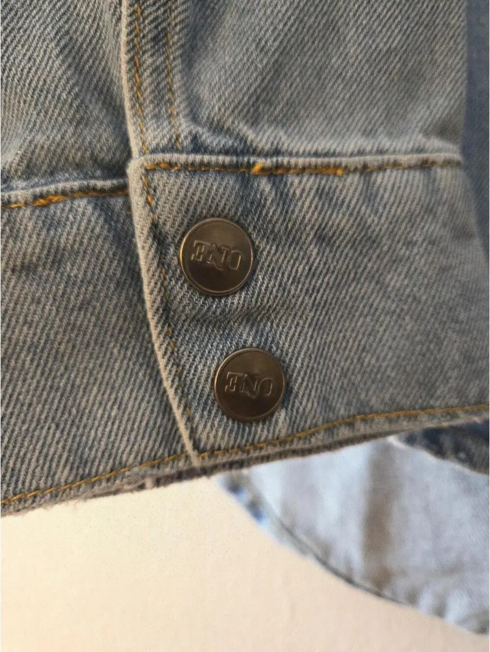 One Teaspoon Hand Embellished Daria Denim Shirt (S) - Picture 7 of 9